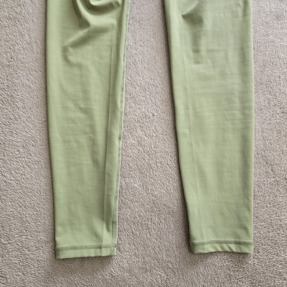 NVGTN Olive Signature 2.0 Leggings Size XL - Picture 7 of 12